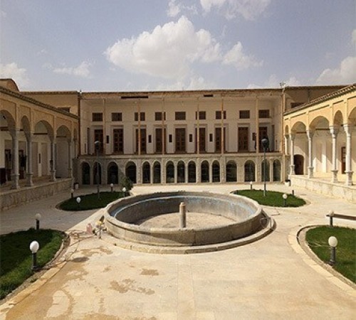 Замок Чалештар