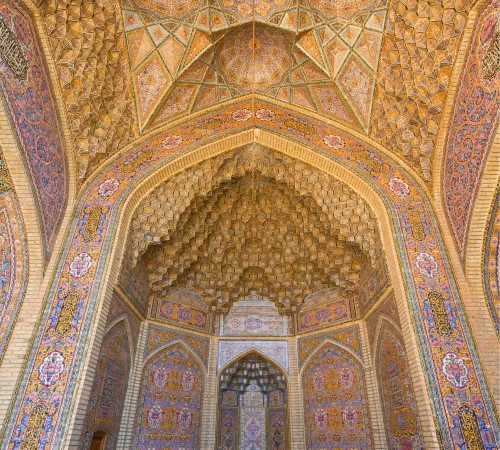 Мечеть Насир ол-Молк