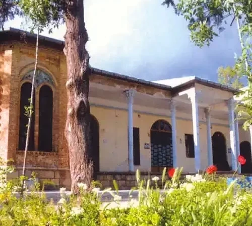 Дворец Фалахати