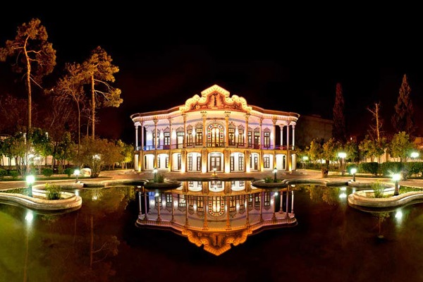 Особняк Шапури