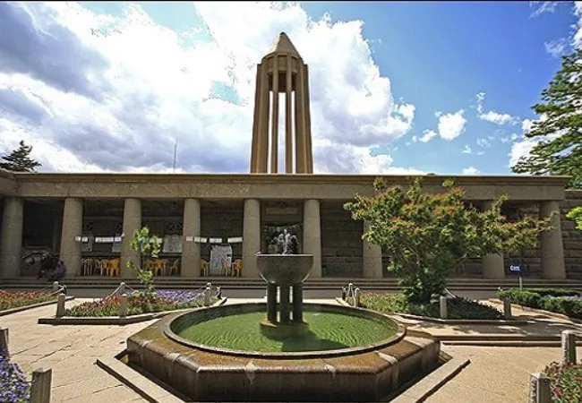 Мавзолей Авиценны, ибн Сина